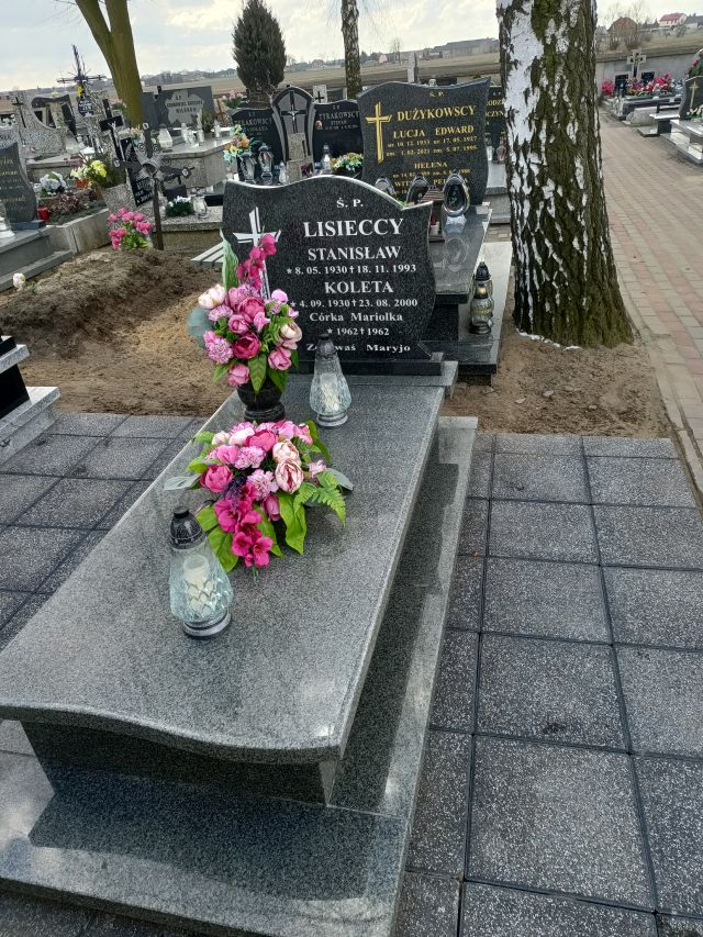 Mariola Lisiecka 1961 Chocz - Grobonet - Wyszukiwarka osób pochowanych